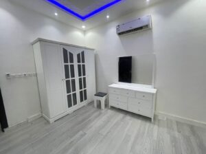 شراء أثاث مستعمل بشمال الرياض 0530669383